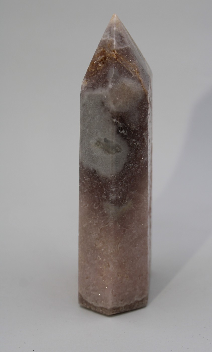 Amethist roze toren