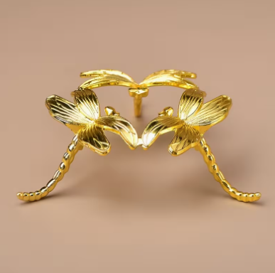Bolhouder voor 1 edelsteen bol (goud kleur)