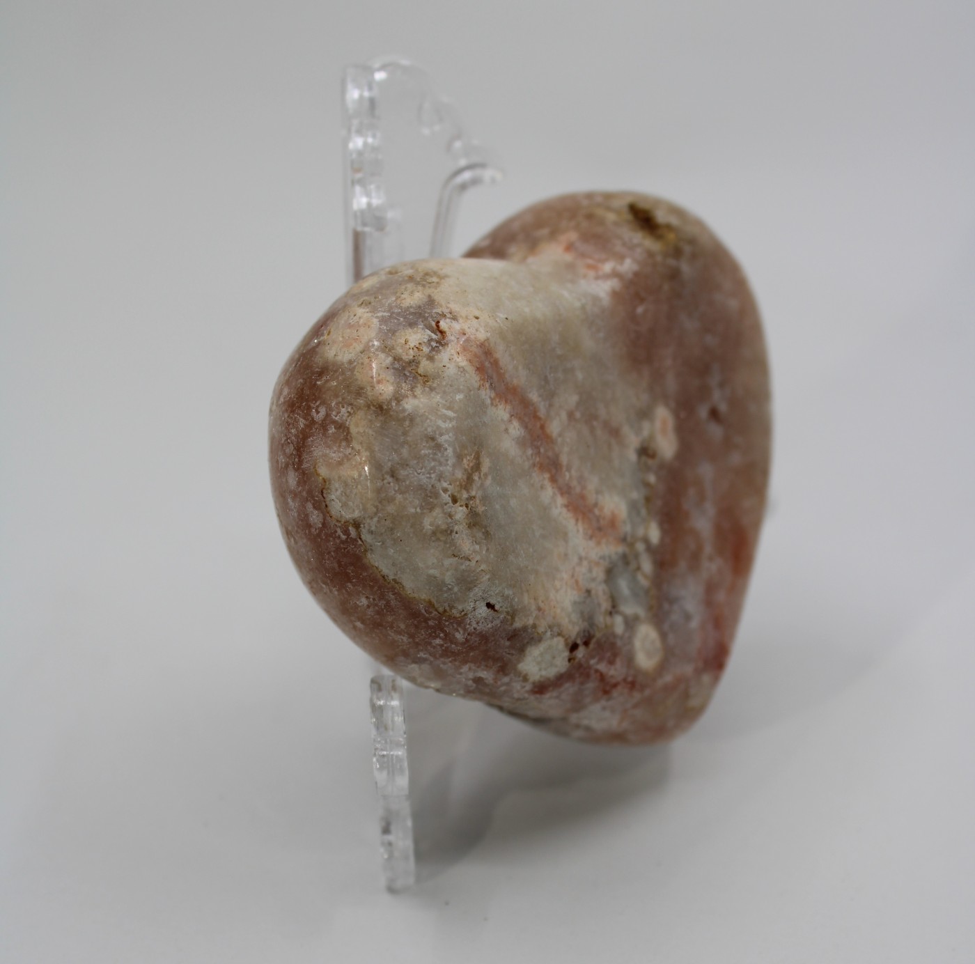 Roze Amethist hart op standaard