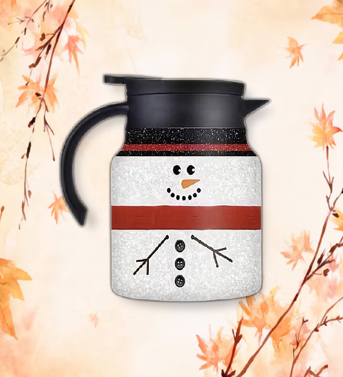 Theepot met theezeef sneeuwpop